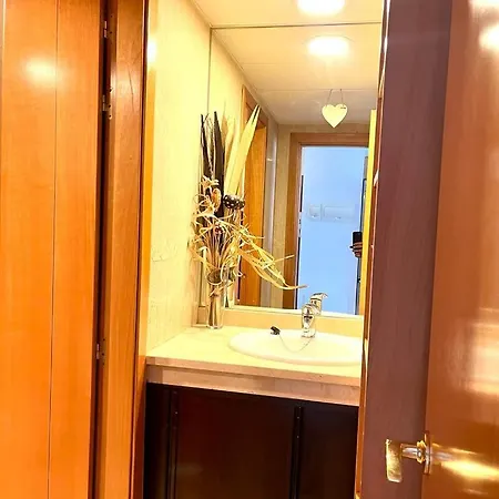 Rascacielos Apartment