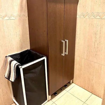 Rascacielos Apartmán *